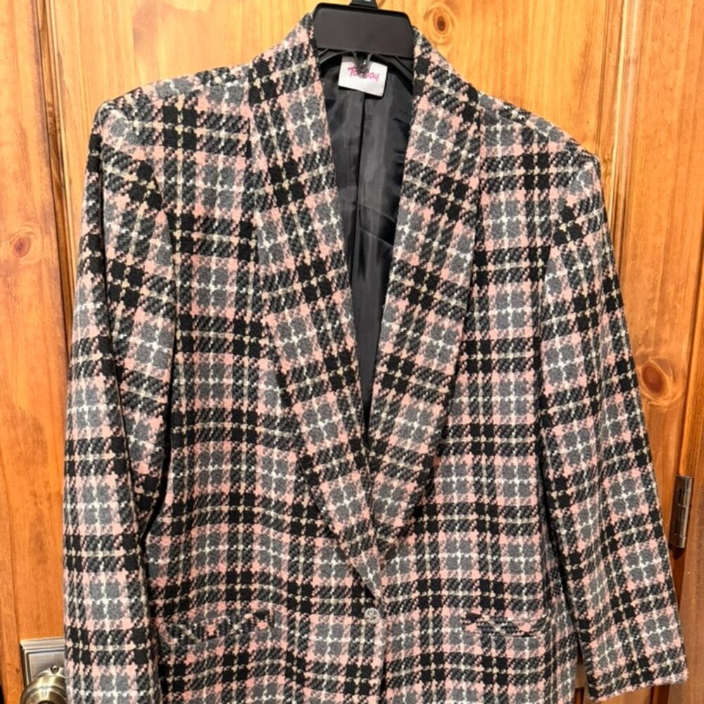 Black & Pink Plaid Blazer - Unbranded